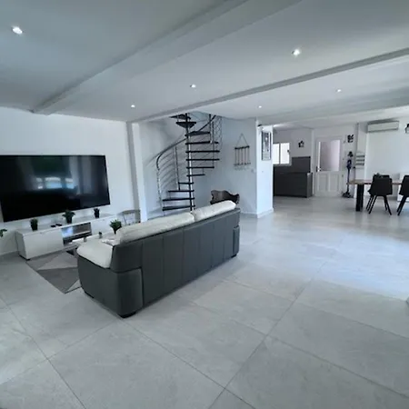 Maison Spacieuse Avec Piscine Privee - Ideale Pour Familles - Fr-1-732-109 Vakantiehuis Latour-Bas-Elne